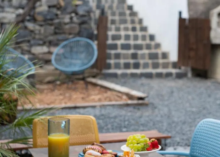 Veled Teljes Vendeghaz Badacsony Holiday home *